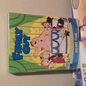 Family Guy - Volume 4 (DVD, 2009, 3-Disc Box Set) NEW SEALED
